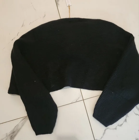 House Of Harlow Wrap Crop Knit Top Size One Size New - Picture 2 of 3